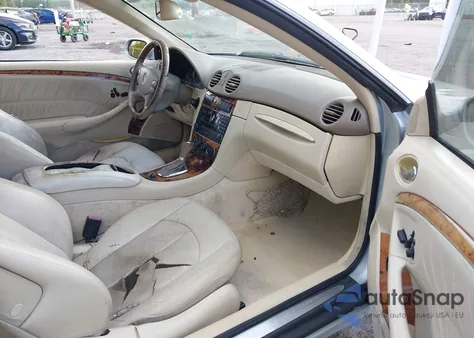 2006 Mercedes-Benz Clk 350 из США, поврежденный, VIN WDBTK56G26T068508